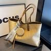 Versatile retro large-capacity bag women's 2026 new autumn fashion student class shoulder tote bag commuter bag