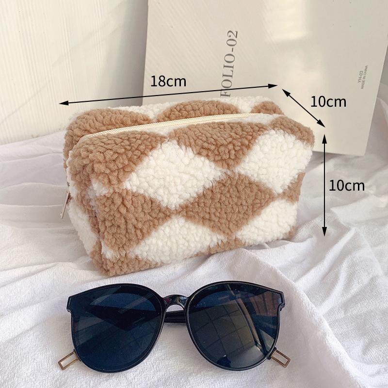 Mjuk Plysch Pennfodral Plysch Nalle Sminkväska Organizer Stor Kapacitet Förvaringsväska