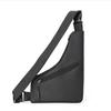 Z zabezpieczeniem przed kradzieżą Dopasowana torba na klatkę piersiowa Męska rozrywka Skórzana folia Trójkątna torba Crossbody Portfel na karty Sport Kolarstwo jeździeckie Torba ze sznurkiem