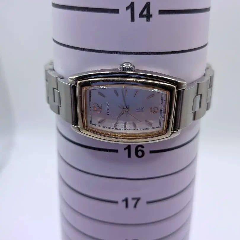 Used [Working/New Battery] SEIKO LUKIA Ladies Watch Tonneau Shape