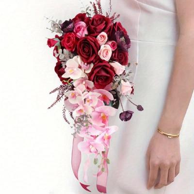 Bouquets de mariage de fleurs artificielles pour la mariée Bouquets de mariée Roses artificielles Fleurs pour cérémonie de mariage Fleurs de mariage Anniversaire de printemps Décoration extérieure
