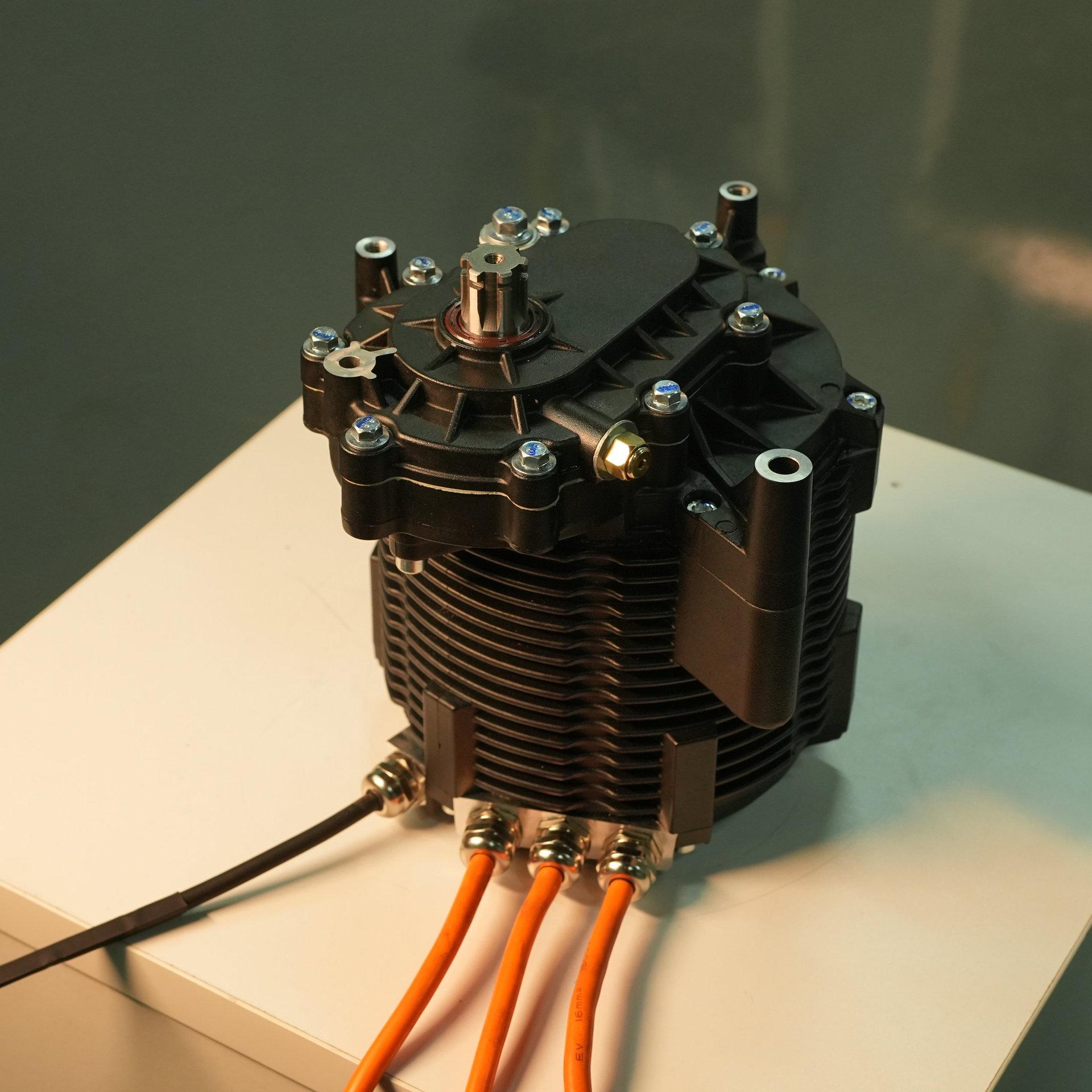 

Електричний двигун для мотоцикла безщітковий постійного струму типу 145 з високим крутним моментом - Синхронний плаский дротяний дизайн з постійними магнітами Motor Parts