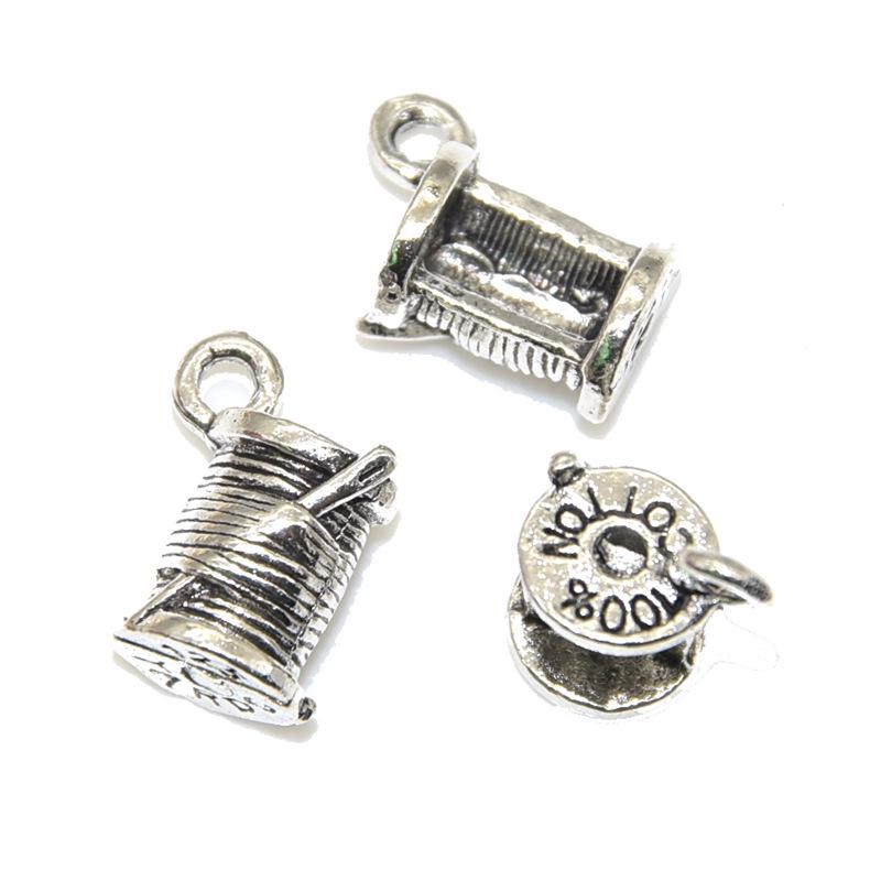 

Набор из 18 подвесок из сплава на швейную тематику: Подвески из игл, ниток, пуговиц и швейной машинки для самодельных украшений