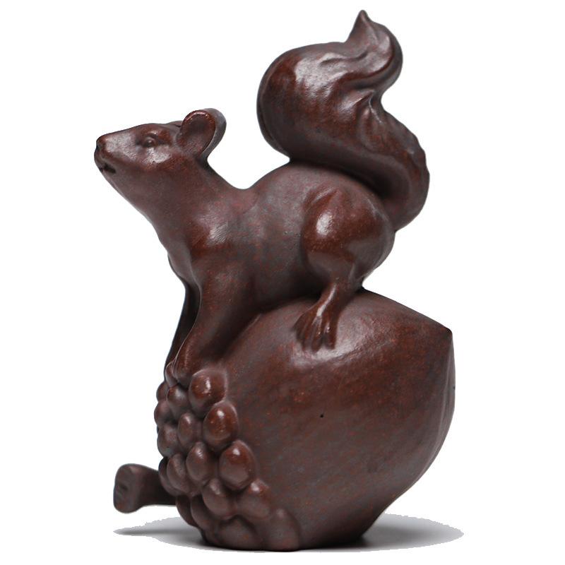 Purple Clay Squirrel Grape Tea Pet Creative Tea Spirit Tea Figurine Play Toys Tea Statue Ornaments Cha Accessories Collection
