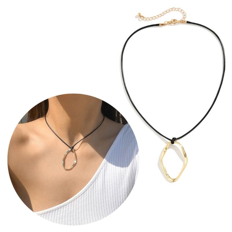 Pendant Chokers Chain Necklace Irregular Shaped Pendant Necklace Alloy Material Party Jewelry for Girls Women Gifts