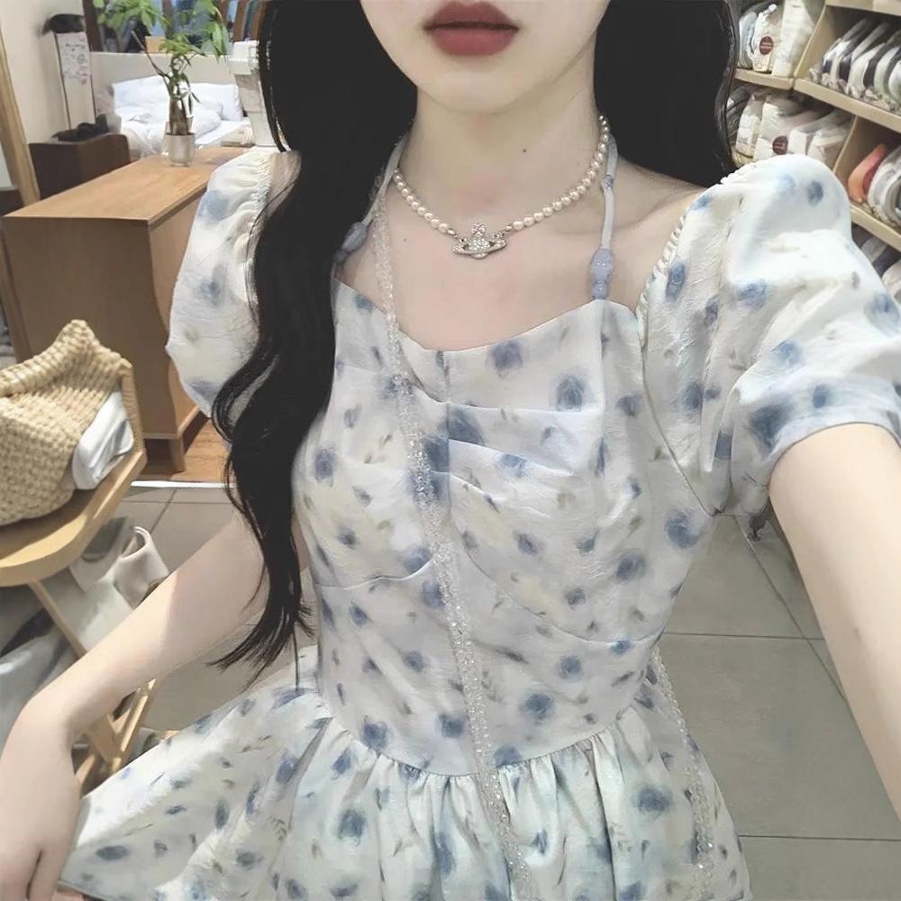 Coffee break French floral dress women's summer neck strap temperament sweet and beautiful milk fufu gentle first love long dress