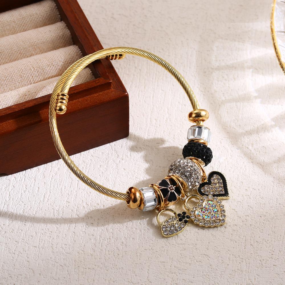 JYL TS Bracelet Sparkling  Heart Pendant Adjustable For Couples Strengthens Love Black черный бин