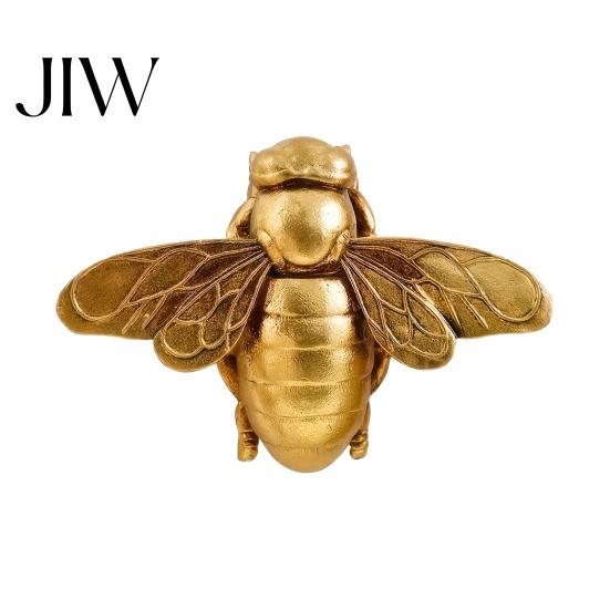 Elegant Gold Bee Wall Art Vintage Gilded Resin Figurine, Lifelike 3D Insect Sculpture with Built-In Desktop Decorative Pieces Hook, Light Luxury