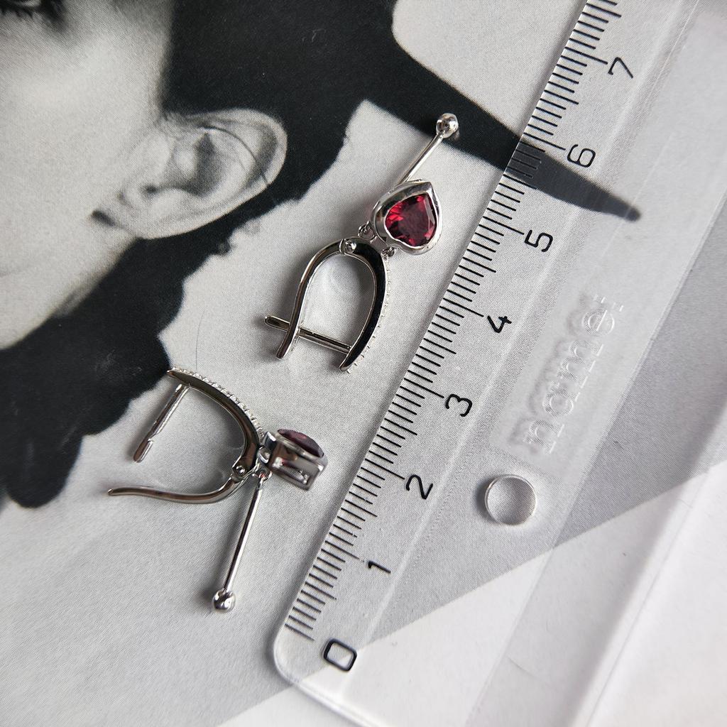 Серебряные серьги с искусственным гранатом nano 1.61ct (60002404)