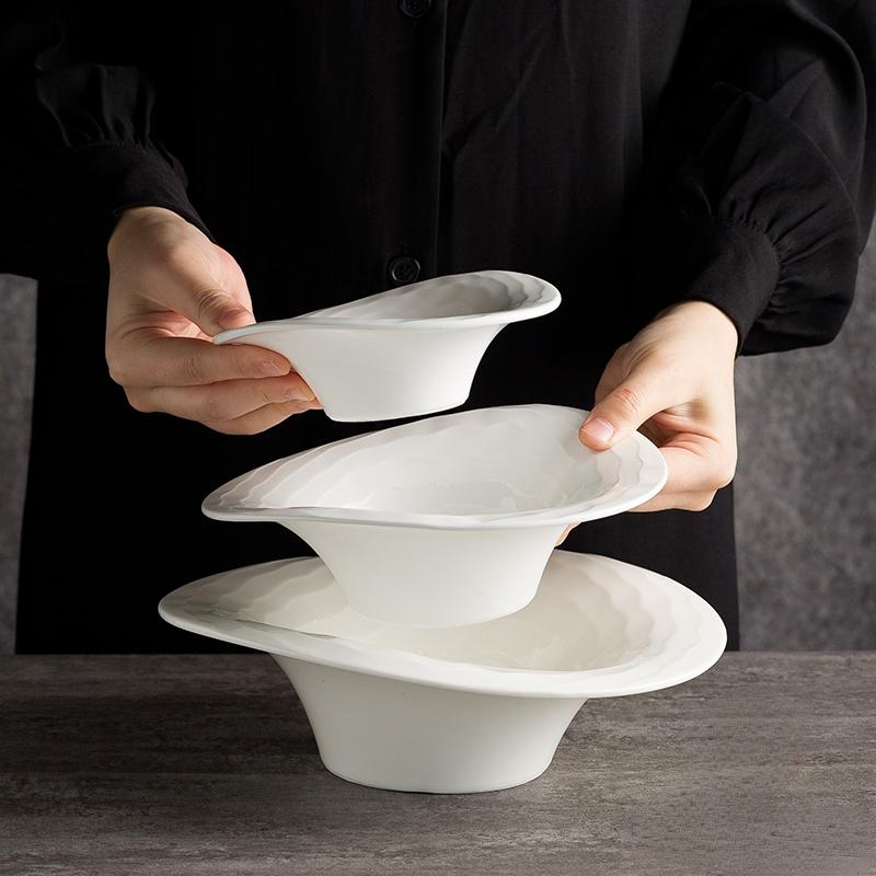 Bol neregulat din ceramică albă Farfurie pentru cină Boluri cu tăiței Bol pentru supă Farfurie cu fructe Boluri pentru salate Farfurie pentru desert Vase Veselă decorativă
