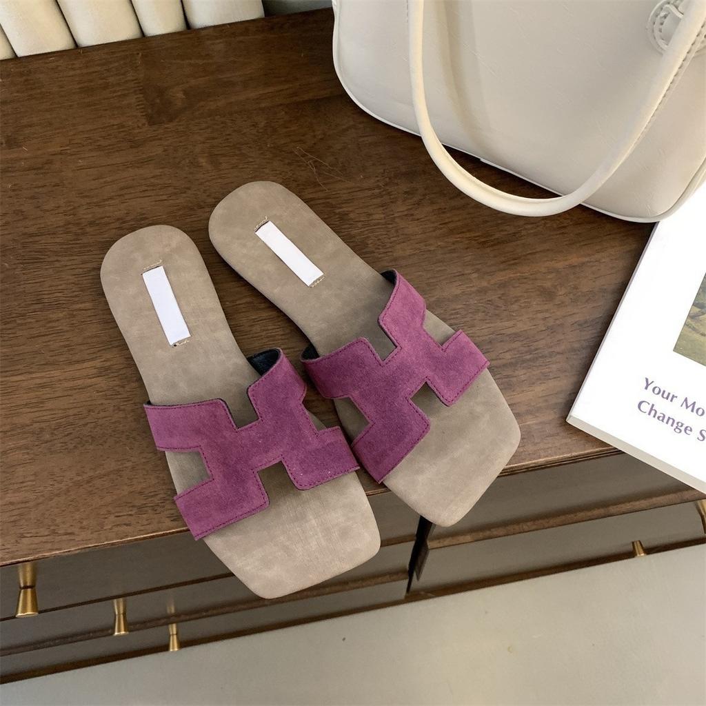 Fairy wind cool slippers female outer wear summer 2025 new matte square head open toe flat bottom one-word drag Roman shoes