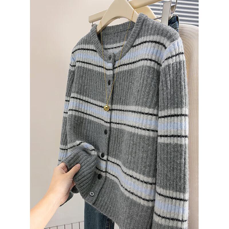 

Women s Wool Blend Contrast Stripe Knit Cardigan M
