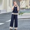 A Complete Set of Summer Age Reduction Wear, Loose Lace Splicing Sleeveless Top, Wide-leg Pants Two-piece Set