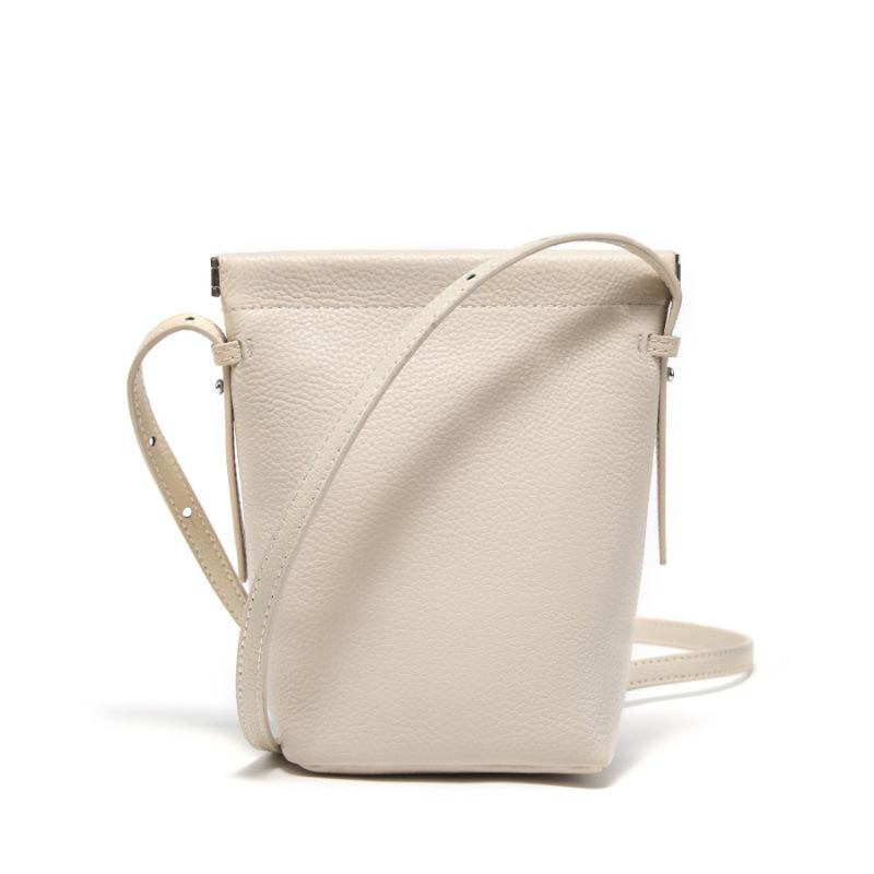 Large screen mobile phone bag female messenger new mini bag, high-end feeling, small and lightweight first-layer cowhide bucket bag