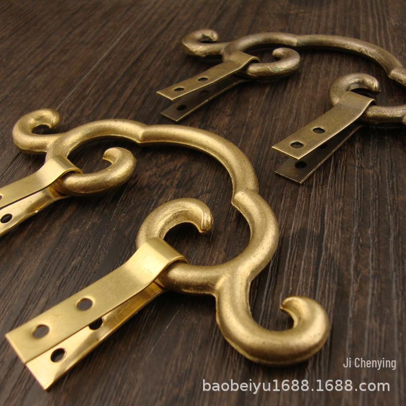 Chinese Classical Decorative Copper Cloud Hook for Frames and Mirrors