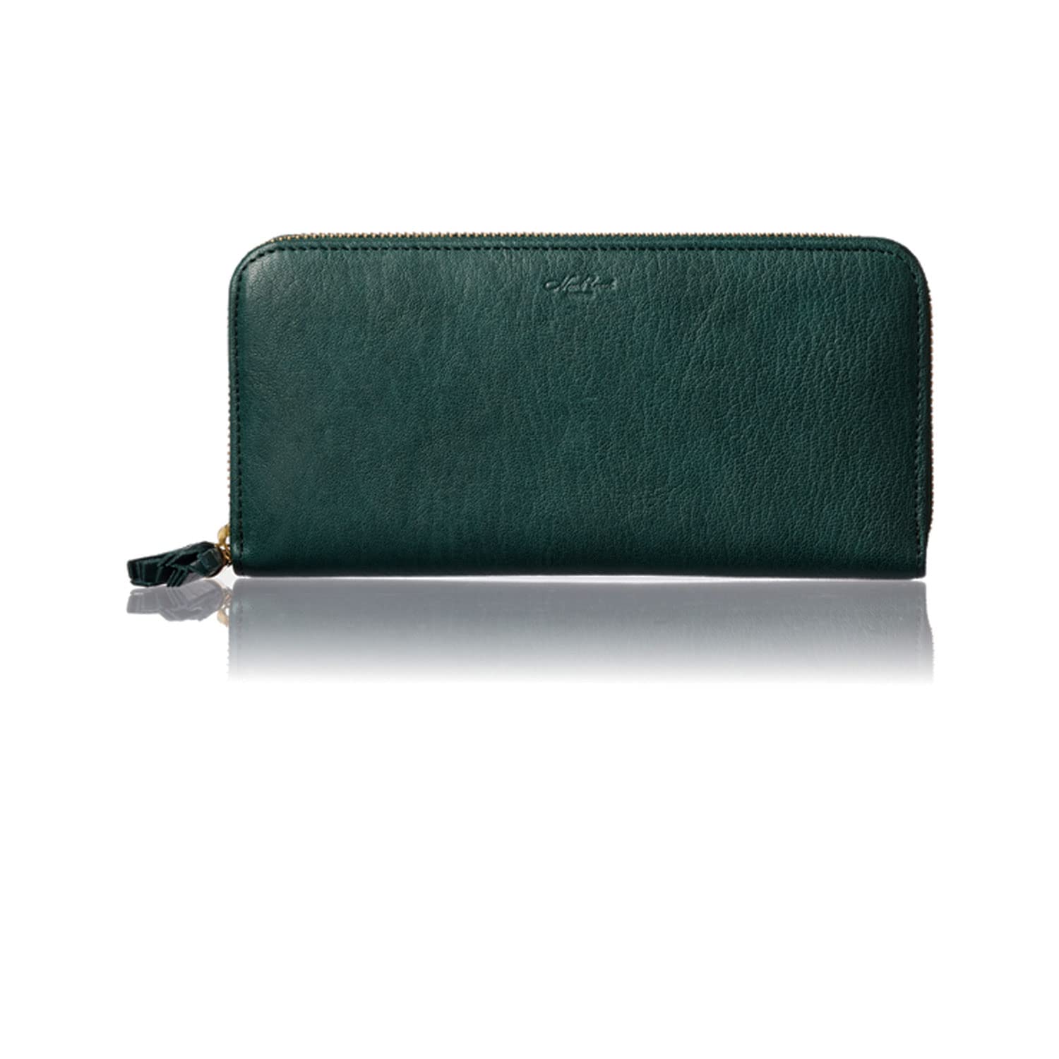 

Goat leather made by 4 BARONE in featured in Made by a downtown wallet this lightweight and long wallet is made from supple goat Vertical card Perfect
