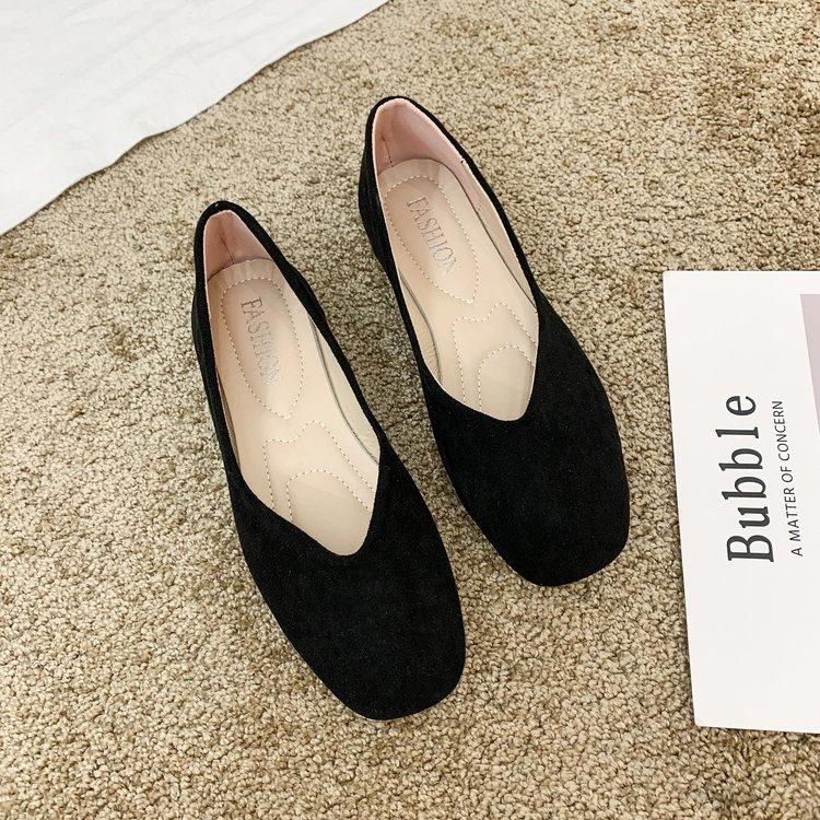 

Женская обувь Doudou весна 2025 года, новые туфли с квадратным носком и неглубоким носком, мягкая подошва, универсальные женские туфли черного цвета для езды на работу, на плоской подошве 35 чёрный