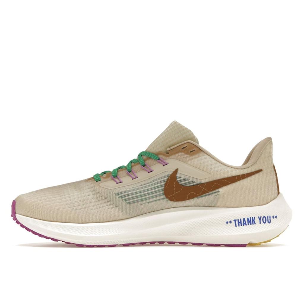 Nike Air Zoom Pegasus 39 Premium Moving Company Men Sneakers Cream Sanddrift Coconut-Milk DV8922-100