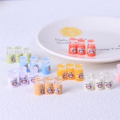 10 Pezzi Carino Simulazione Trasparente Bottiglia di Latte Casa delle Bambole Giocattoli Ornamenti in Miniatura Decorazione per la Casa Accessorio in Resina da Ragazza Regalo per Bambini