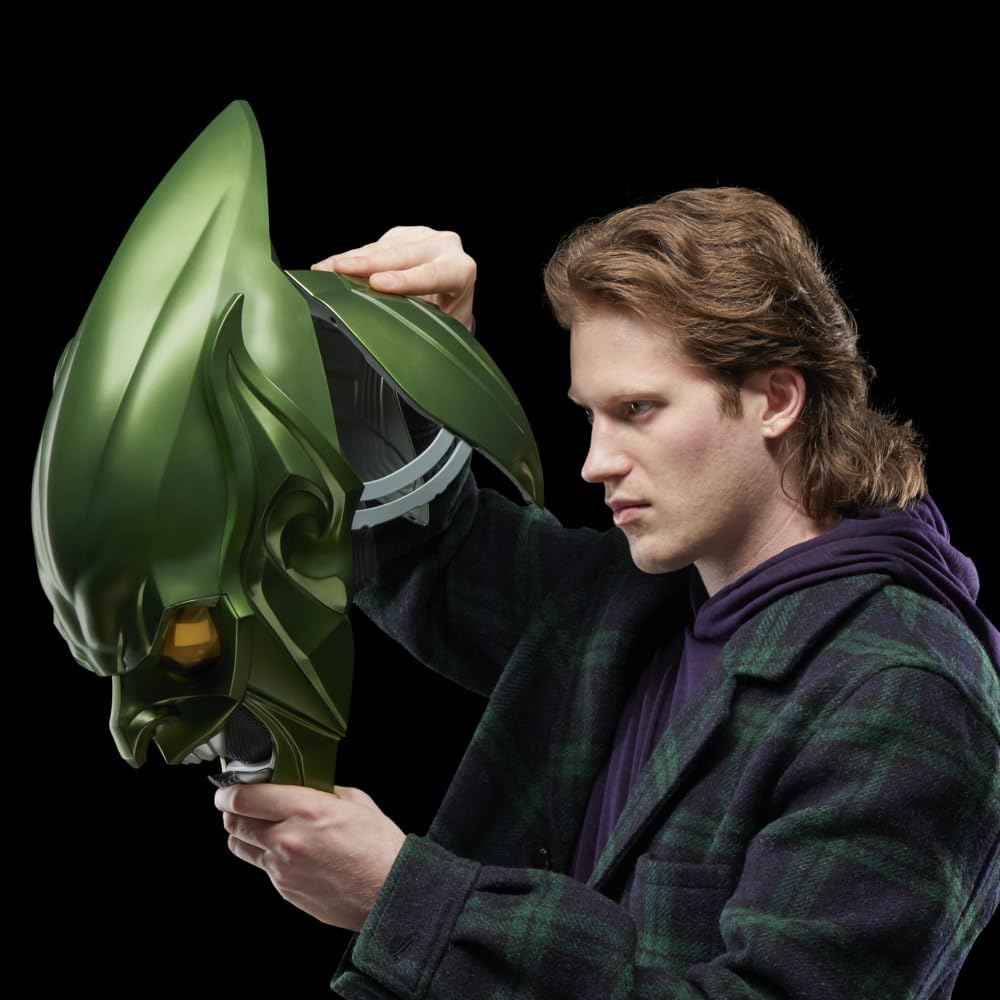 Hasbro Marvel Legends Series Green Goblin Premium Roleplay Helmet, Spider-Man: No Way Home Adult Collectible Roleplay Gear F9111, Authentic