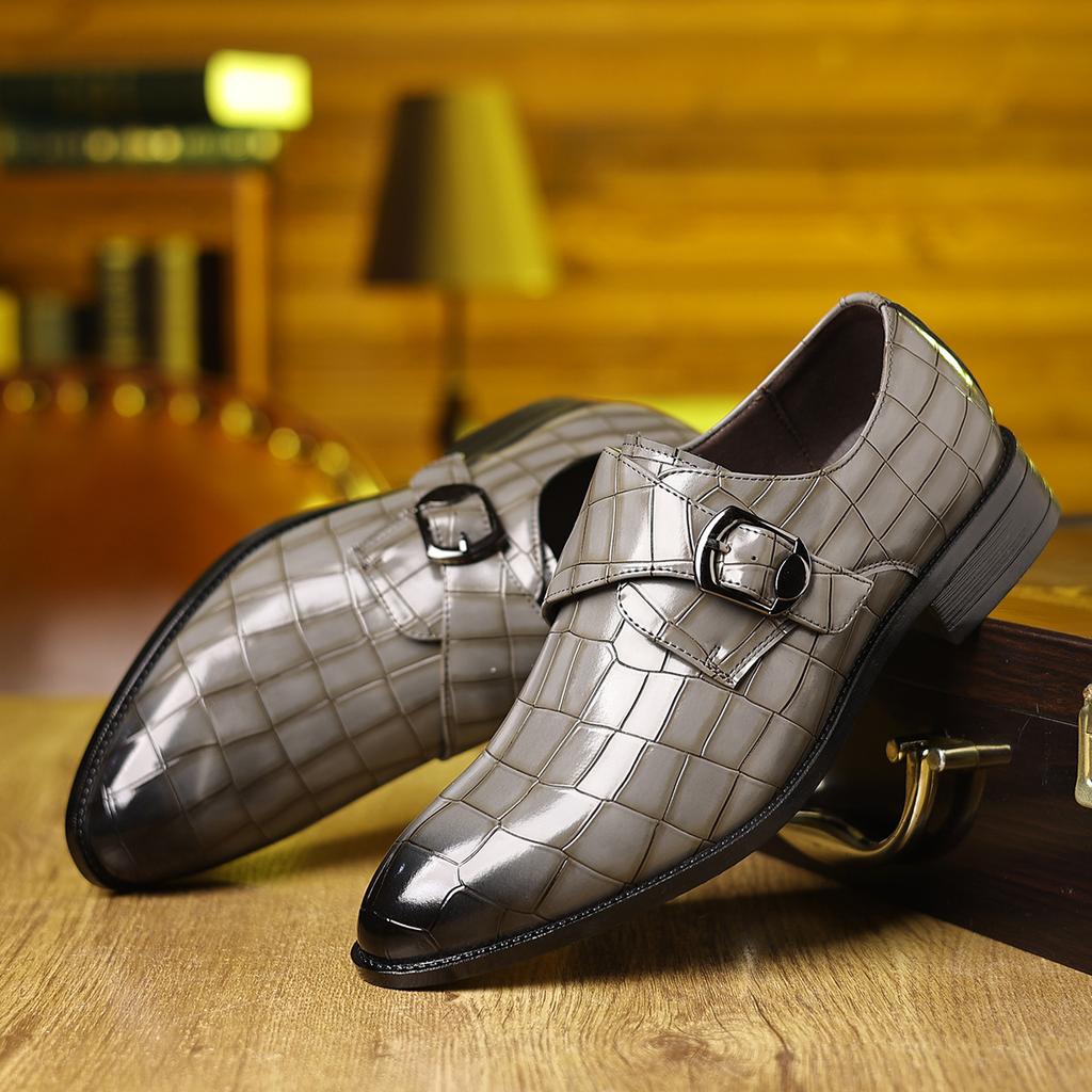 Sapatos Sociais de Luxo para Homem Padrão Crocodilo Couro Envernizado Casual Oes Alta Qualidade Sapatos Formais de Negócios Clássicos Sapatos Brogue Masculinos
