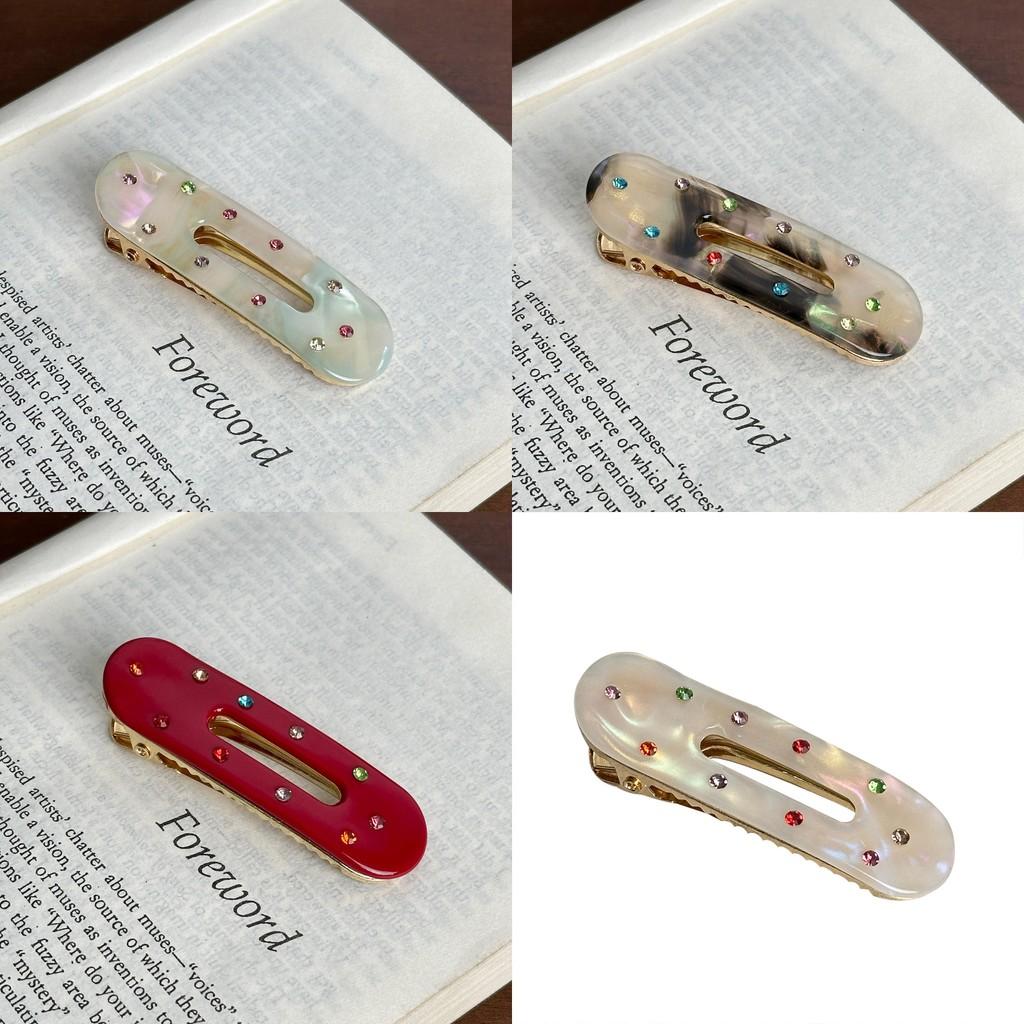 Stylish Oval Hair Claw With Dazzling Rhinestones Ideal For Everyday Fashion Accessories