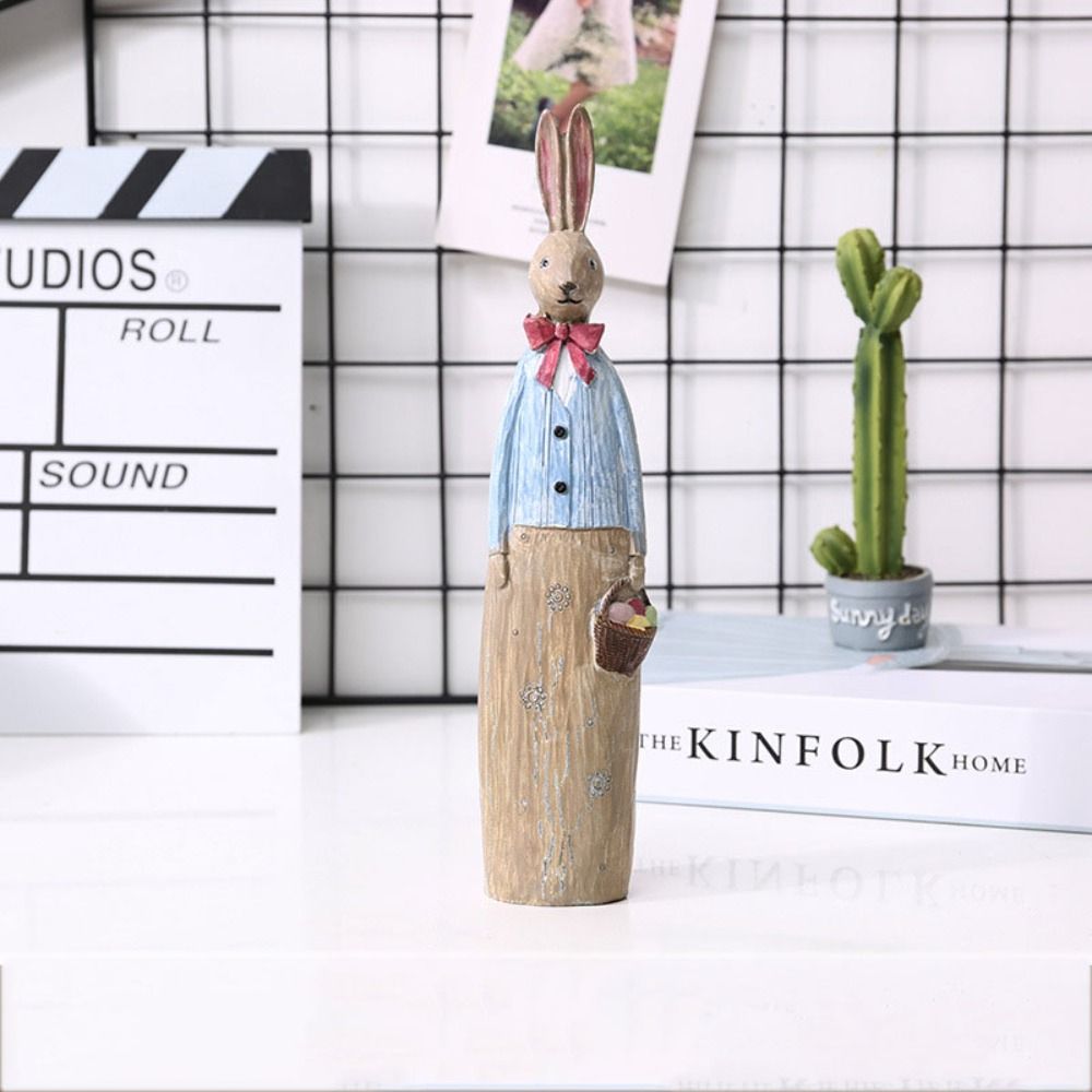 Rustic Couple Rabbit Sculpture Cute Rabbit Resin Ornament Retro Easter Bunny Statue Easter Decor