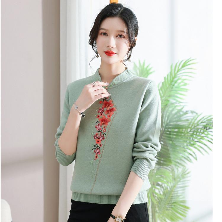Guofeng Jacquard Wool Bottoming Shirt Sweater Autumn and Winter Clothes Middle-aged and Elderly Mothers Wear Pure Wool Sweaters.