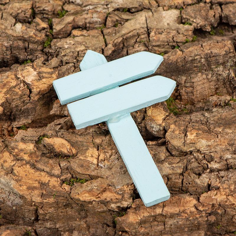 Moss Micro Landscape Ornaments Multi-colored Wooden Guide Signs Succulent Pot Garden Wooden Fence Process Accessories