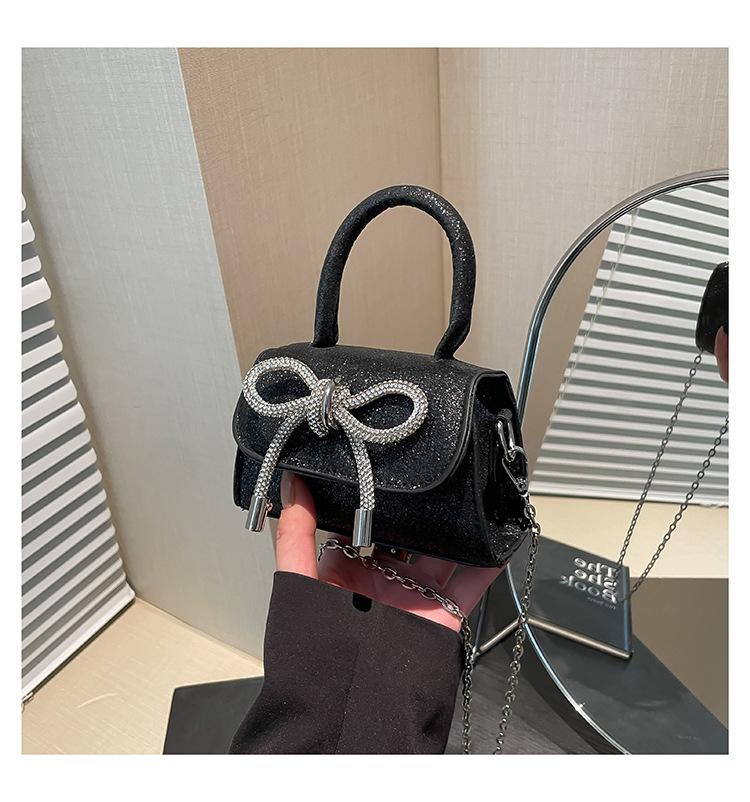 French Niche Design Premium Mini Bag 2025 Girl Bow Chain Lipstick Earphones Messenger Bag Tide