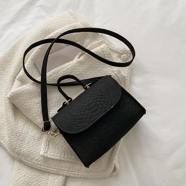 Women's Felt Shoulder Bag Ladies Handbags Luxury Designer 2026 New Fashion Alligator Pattern Square Crossbody Bag Messenger Bag
