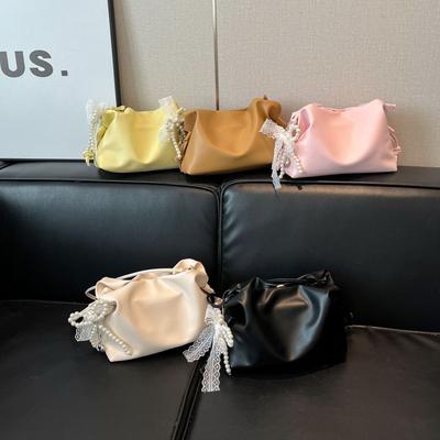 Damentaschen – Henkeltaschen