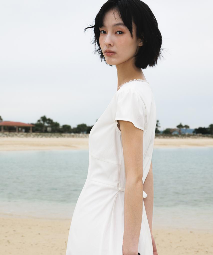 DEHEVE V-Neck Flare Dress [Ivory]