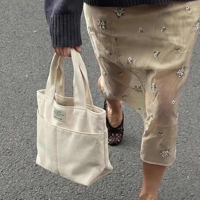 Cozy Village Bag Canvas Tote Bag Beige Eco Bag Commuting Bag