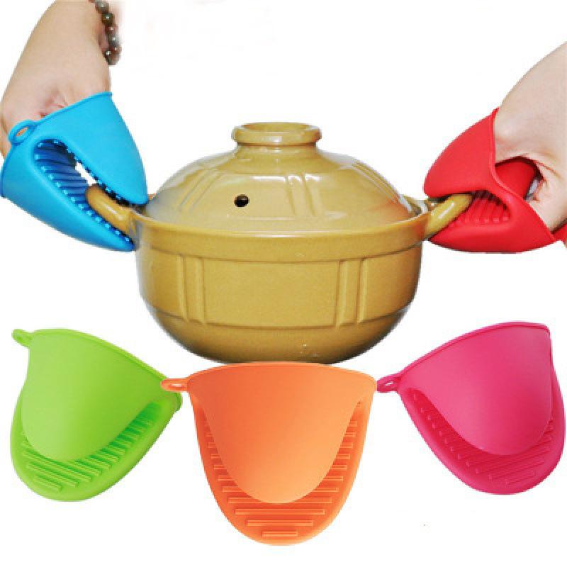 Heat-Resistant Silicone Gloves & Stainless Steel Dish Clip for High-Temperature Baking & Microwave Use