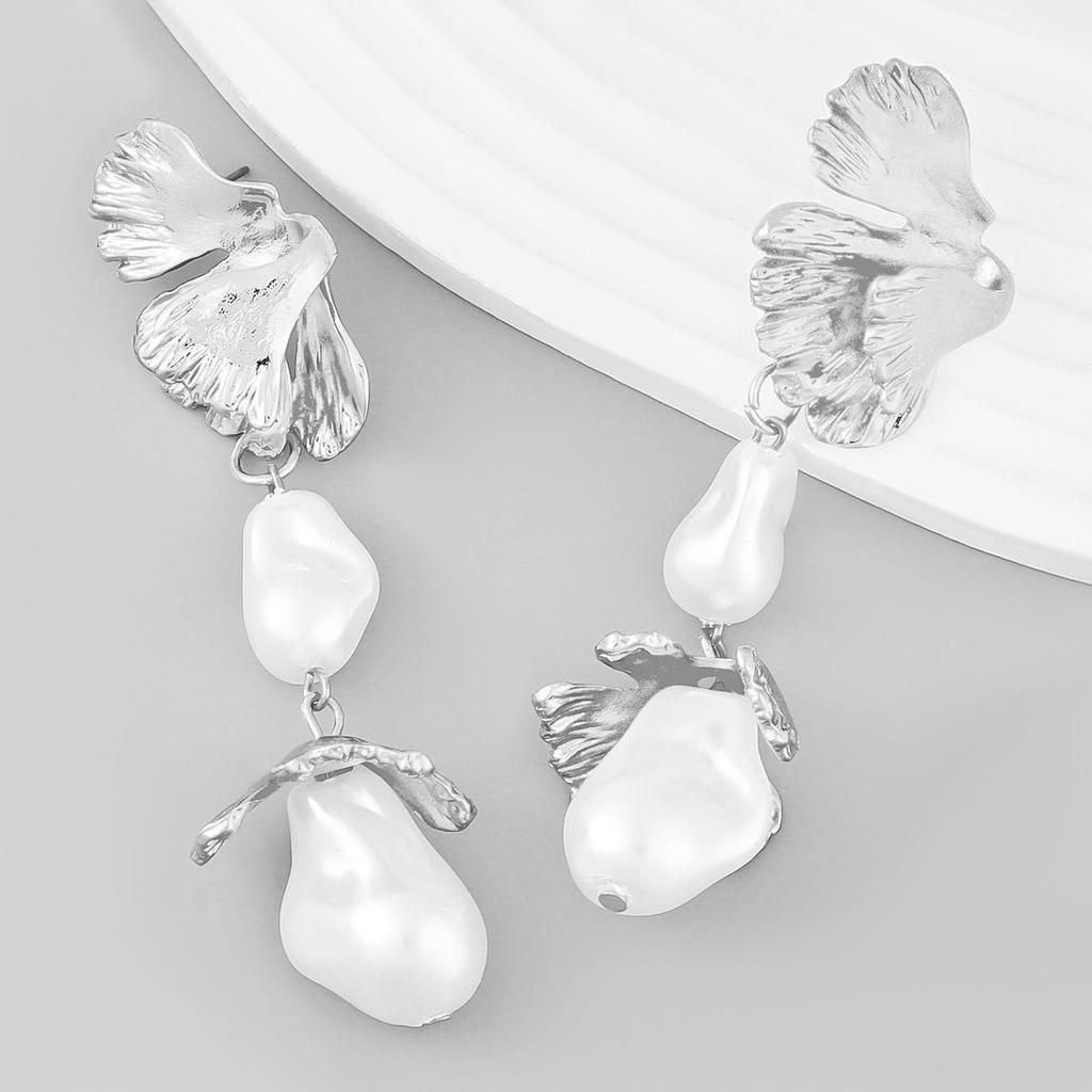 Spring Pearl Flower Alloy Earrings - Trendy European & American Style for Women