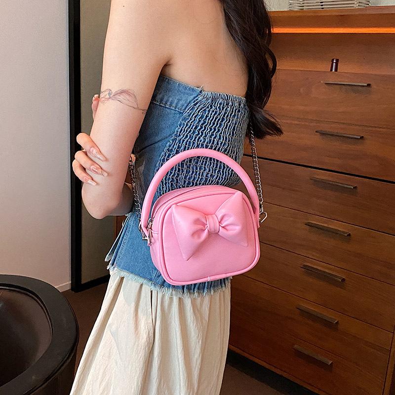 Chic Design Bowknot Women Handbags Solid Colour All-Matched Chains Crossbody Bags  New Female Mini Square Packs