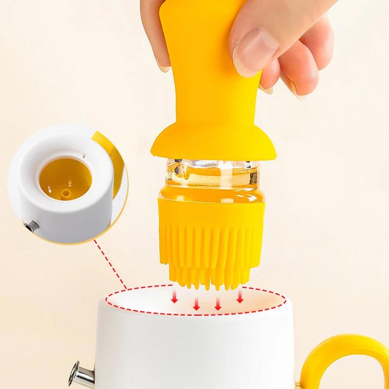 2 In 1 Kitchen Silicone Oil Bottle with Olive Oil Brush Large-capacity Barbecue Steak Oil Sauce Brush Dispenser Baking BBQ Tool