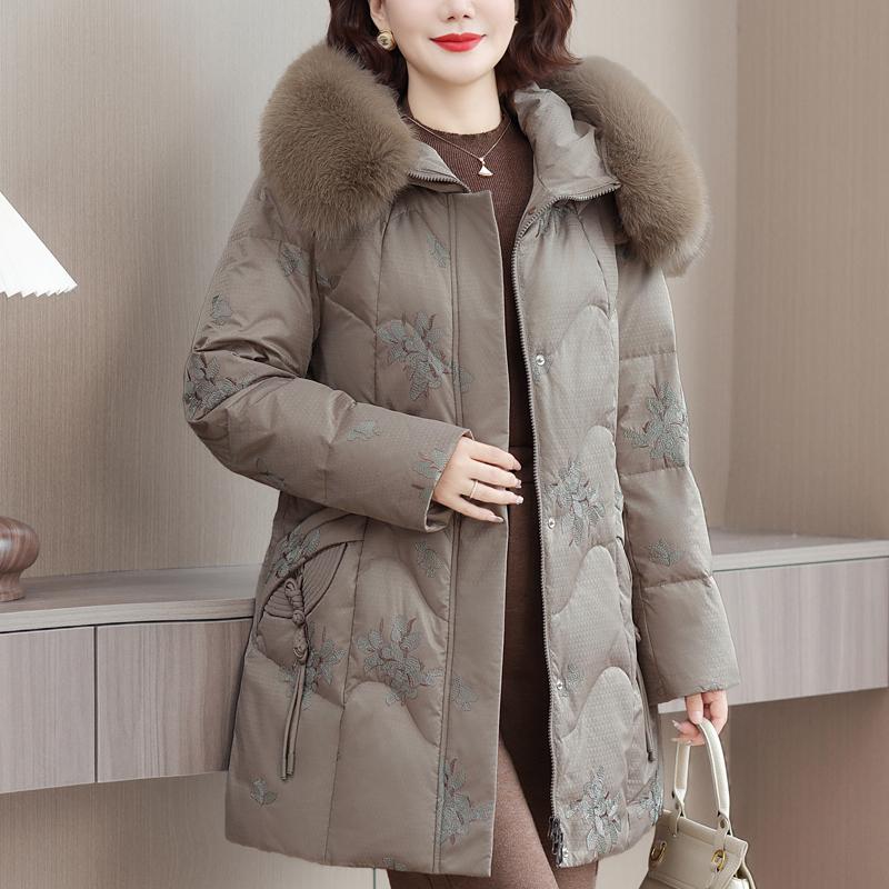 Real Fur Collar Middle-aged Women's Winter Down Coats Hooded Plus Size XL-6XL Embroidery White Duck Down Jackets for Women Thick Warm Parkas