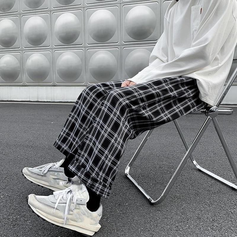 Männer Casual Hosen Plaid Knöchel Länge Lose Breite Bein Alle-spiel Elastische Taille Mode Hosen Streetwear Harajuku Koreanische Retro ins