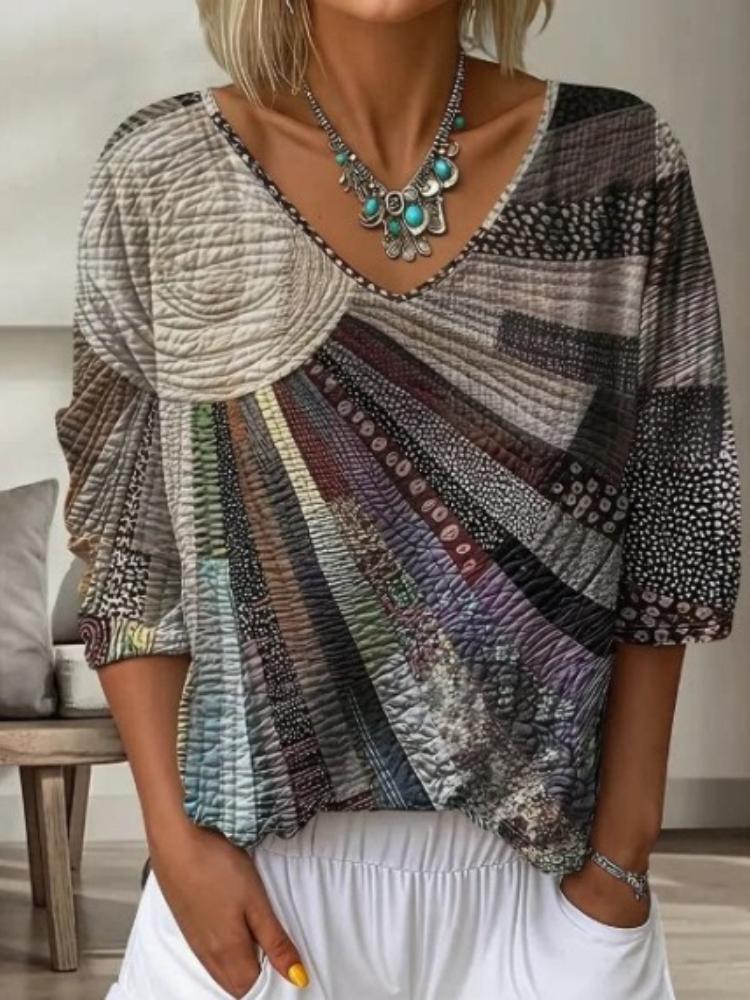

Women s V-Neck Short Sleeve Top with Irregular Color Block Print and Textured Fabric XXL чорний