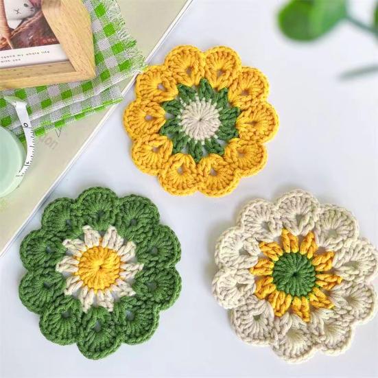 Handmade Crochet Flower Coaster Heat-Resistant Cup Mat for Mugs Glasses Soft Non-Slip Absorbent Table Protector Mat Cute Kitchen Desk