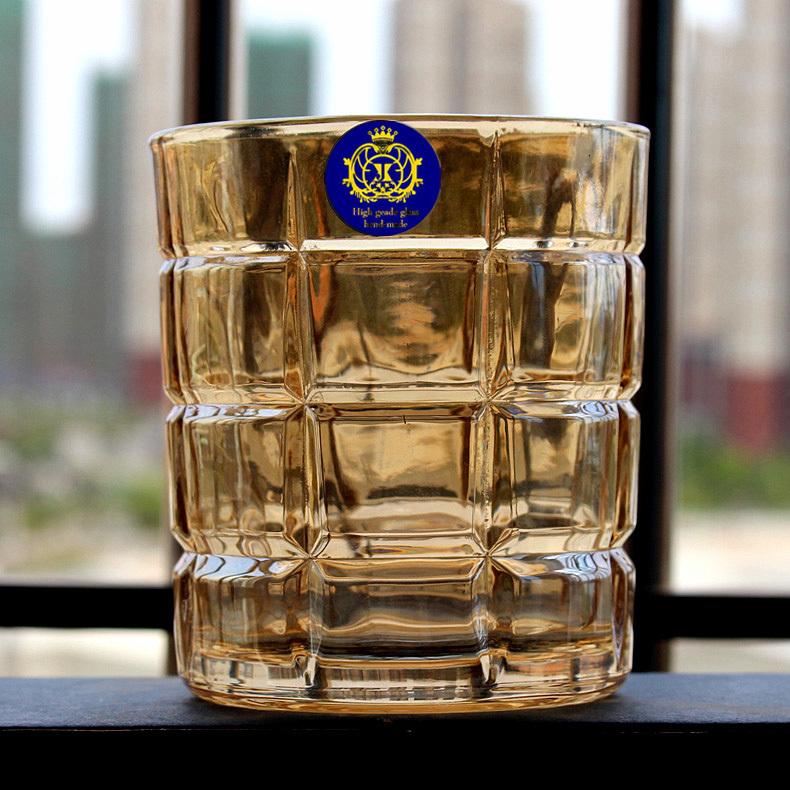 Goldene Kristall-Whiskygläser Europäischer Stil Luxuriöses Heim-Weinglaswaren Funkelnder Bierkrug XO Chivas Cognac Brandy Schwenker