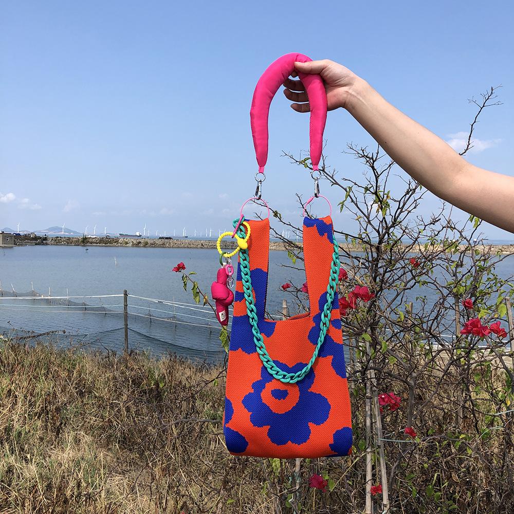 Crochet Handbag with Acrylic Chains for Women Wristlet Shoulder Knitting Bag Floral Design