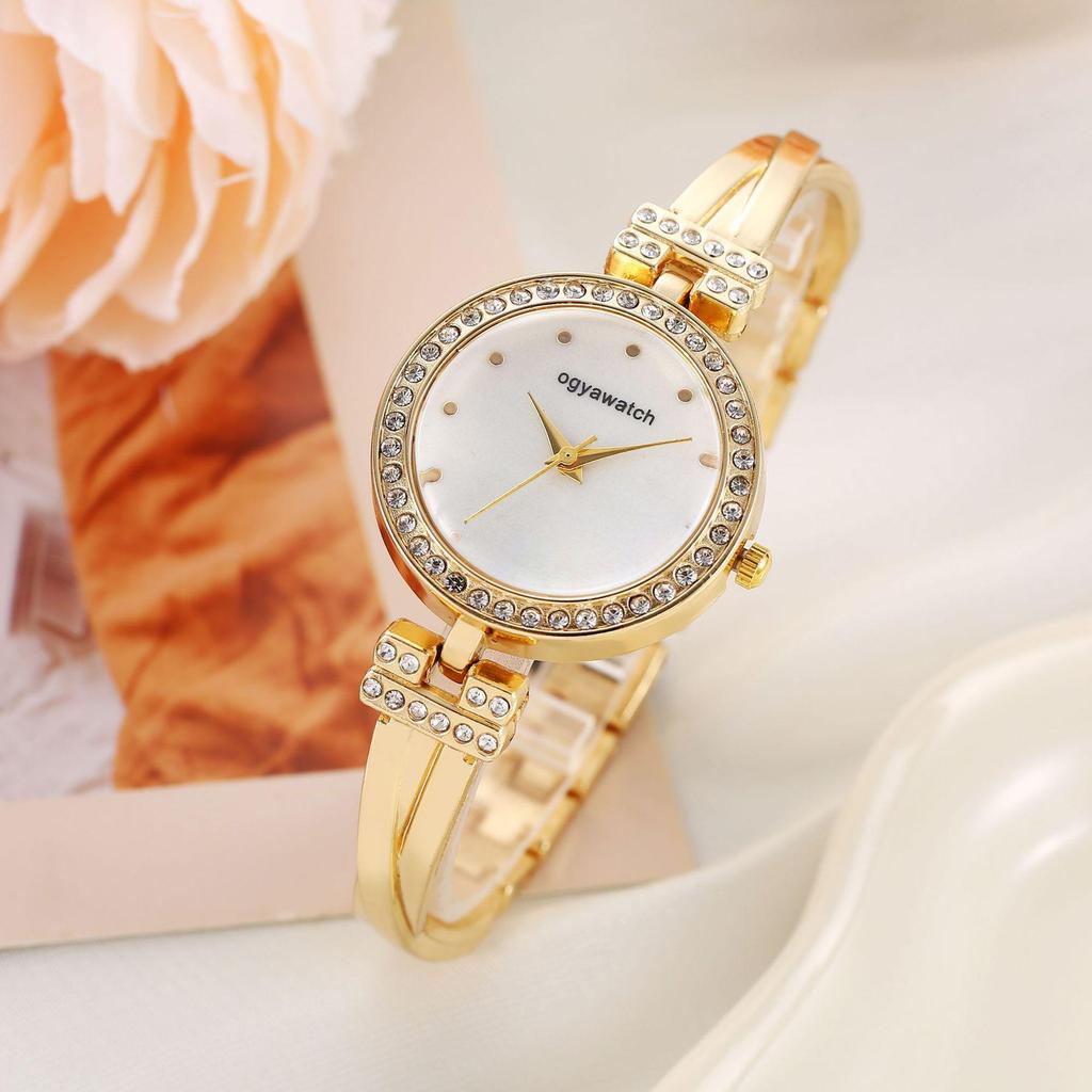 Ougya Women's Trendy Bracelet Watch - Elegant and Fashionable Timepiece