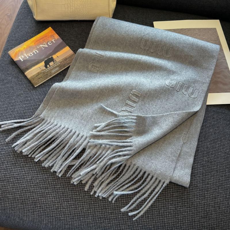 Popular Embossed Letter Wool Blended Scarf, Women's High-end Fringed Shawl, Youthful Vitality and Warm Scarf