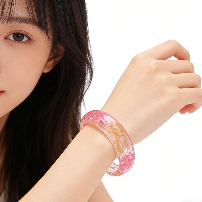 Elegant Resin Bangle With Preserved Flowers Comfortable Dried Flower Wristband For Women Fashion Jewelry Gift