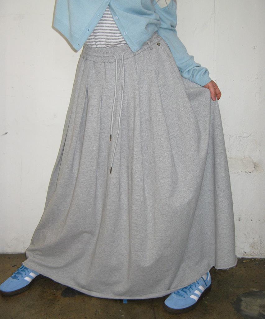 RONRON Sweat Pleats Long Skirt Gray