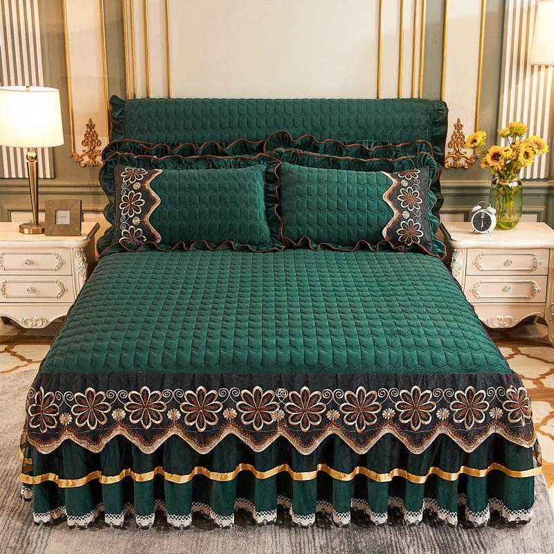 Luxury Winter Crystal Velvet Thicken Quilted Bedspread King Queen Size Flannel Bed Skirt Not Including Pillowcase