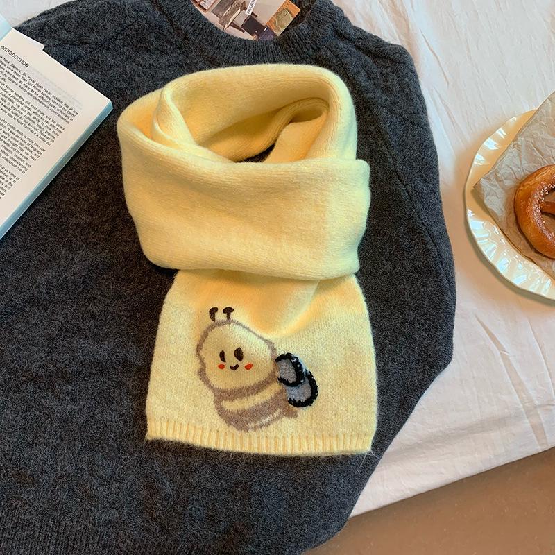 Luochi Cartoon Animal Knit Neck Warmer Scarf - Cozy Autumn Winter Accessory for Students & Couples